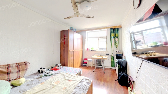 电建小区二手房实景图