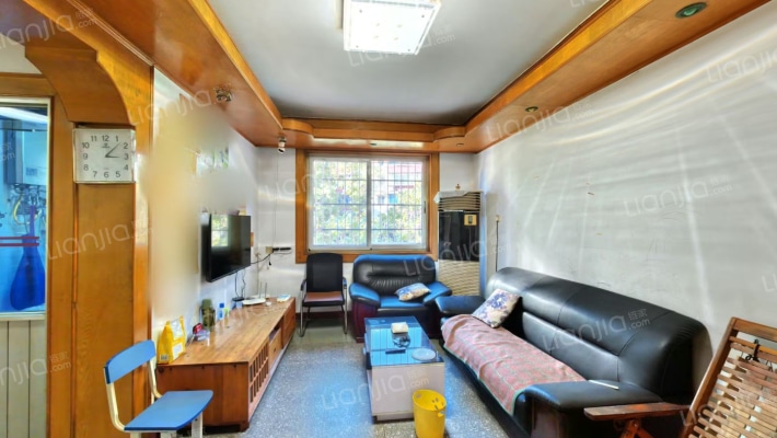 中南药机厂二手房实景图