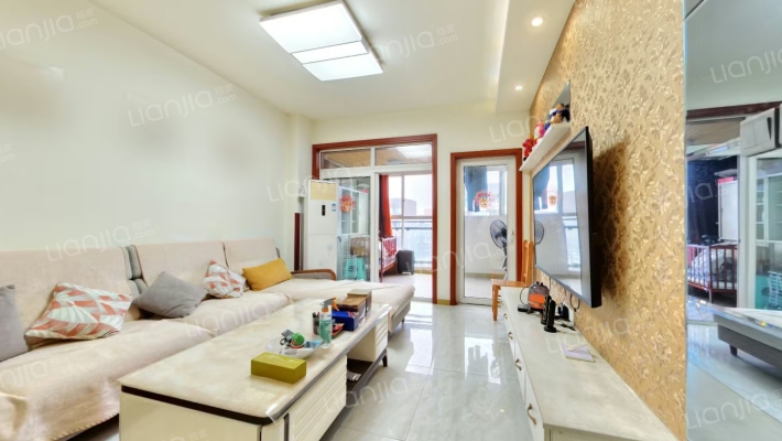 锦江城市花园3期二手房实景图