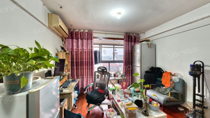 尚千灯景红商业中心二手房实景图