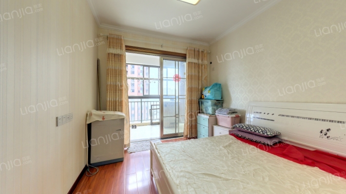 龙耀华府二手房实景图