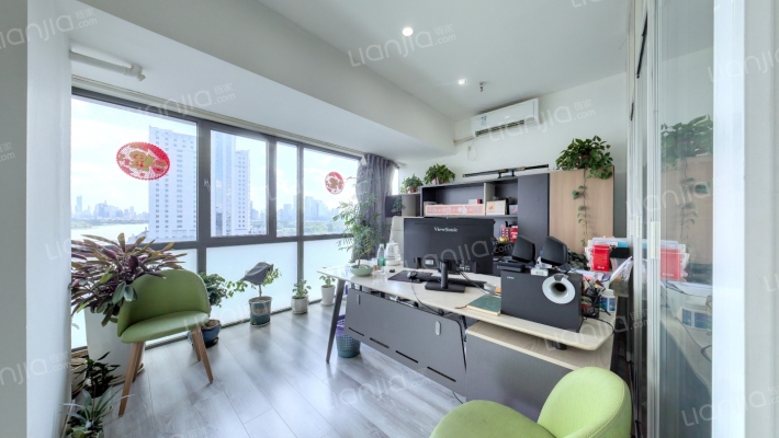 融创精彩天地二手房实景图