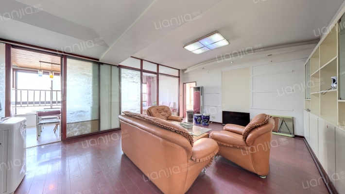 银河华庭二手房实景图