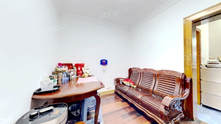 绿川新苑南区二手房实景图