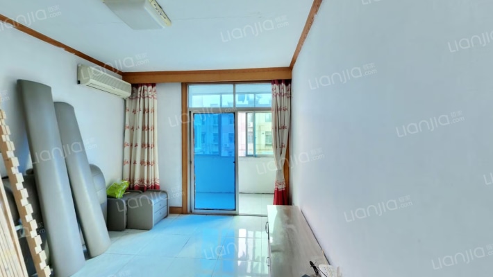 合化南区二手房实景图