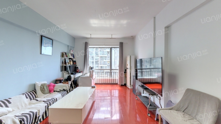 锐力领峰二手房实景图