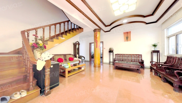 梅园山庄1区二手房实景图