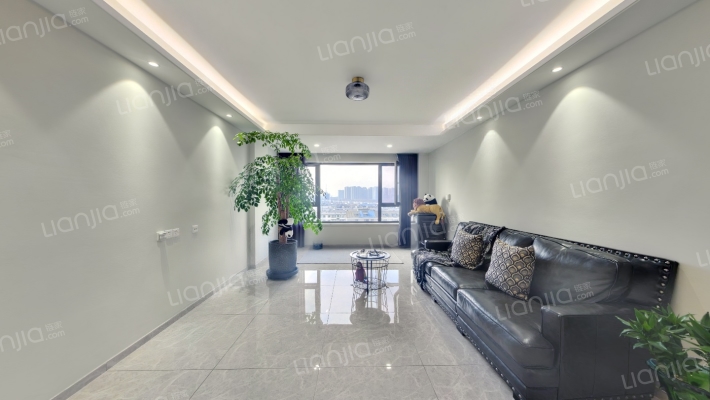 保利云上二手房实景图