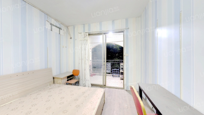 和源居二手房实景图