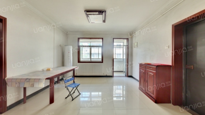 雅荷度假山庄二手房实景图