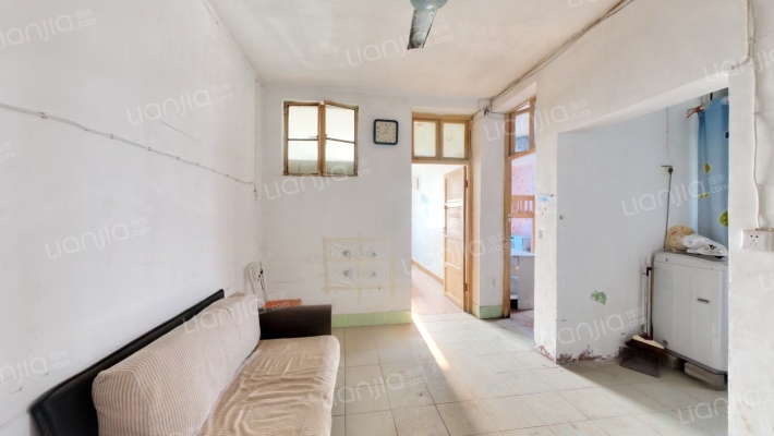 安静社区二手房实景图