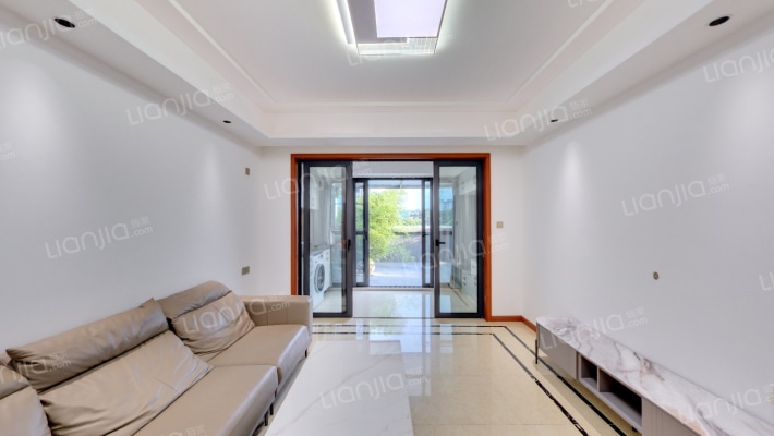 龙湖狮山天街生活广场二期二手房实景图