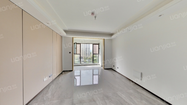 鲁商健康城二手房实景图