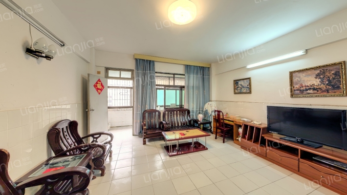 国贸大院17栋海信宿舍二手房实景图