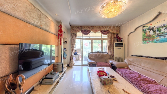 兴馨嘉园小区二手房实景图