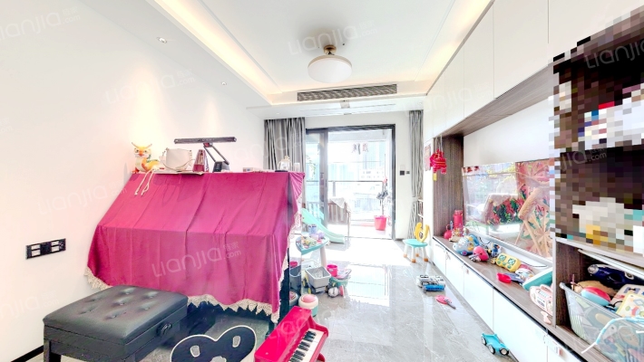 华侨城天鹅堡（金沙洲）二手房实景图