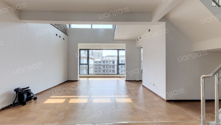 建投·誉山院二手房实景图