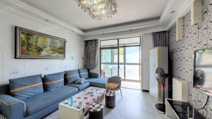 滨湖名邸二期二手房实景图