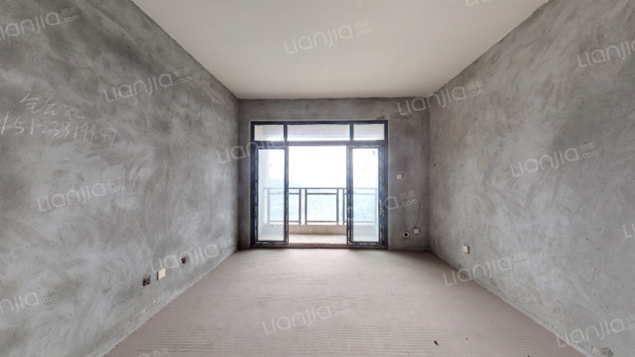 乾和珑湾二手房实景图