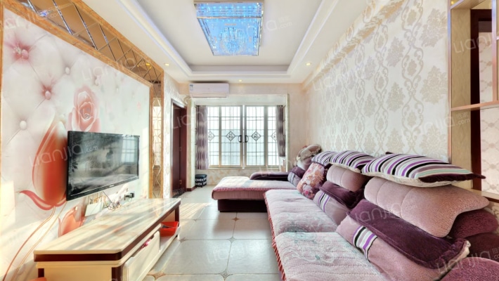 长龙社区B区二手房实景图