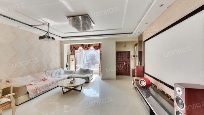 香格蔚蓝D区二手房实景图