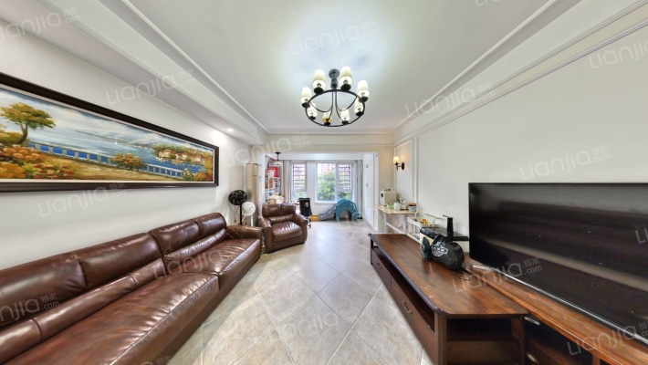 中信凯旋蓝岸二手房实景图