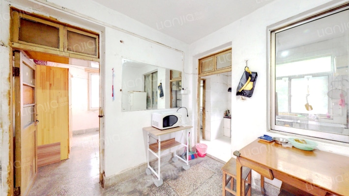 柏庐新村二手房实景图