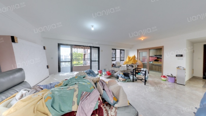 美的翰湖苑二手房实景图