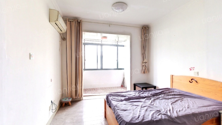 商校小区二手房实景图