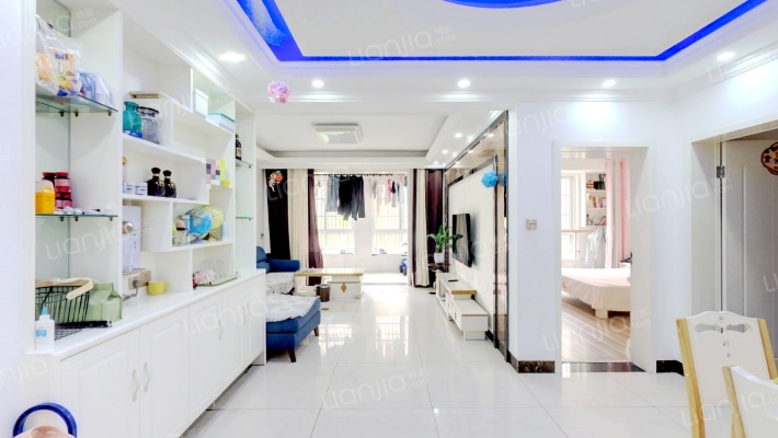 文一名门皇马C区二手房实景图