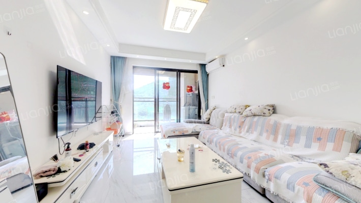 保利香槟苑 二手房实景图