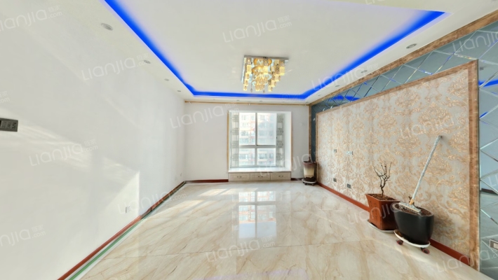 水岸东方三期二手房实景图