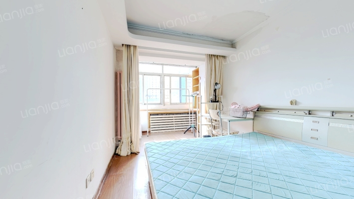 警后大院（三八广场）二手房实景图