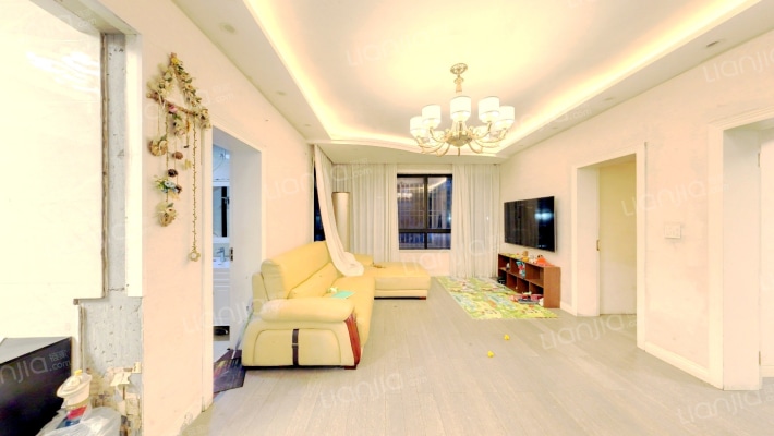 云川名都二手房实景图