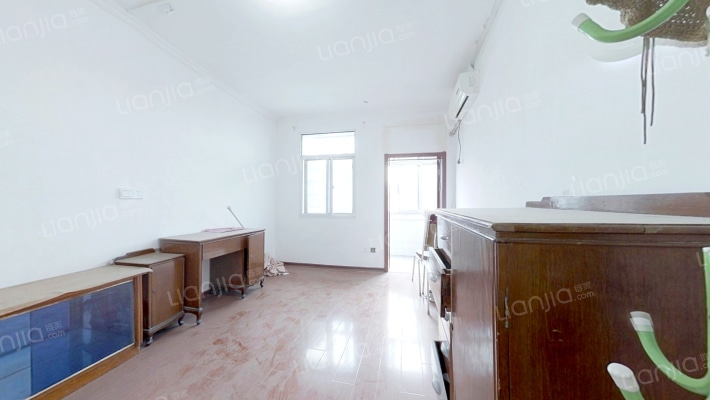 新民村二手房实景图