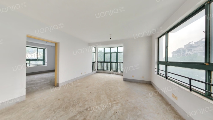 夏驾园荣苑二手房实景图