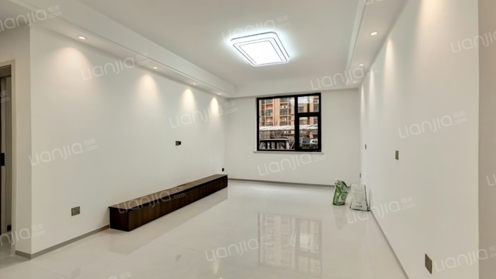 建业未来城二手房实景图