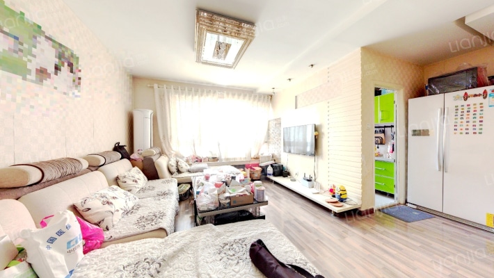 新兴港湾二手房实景图