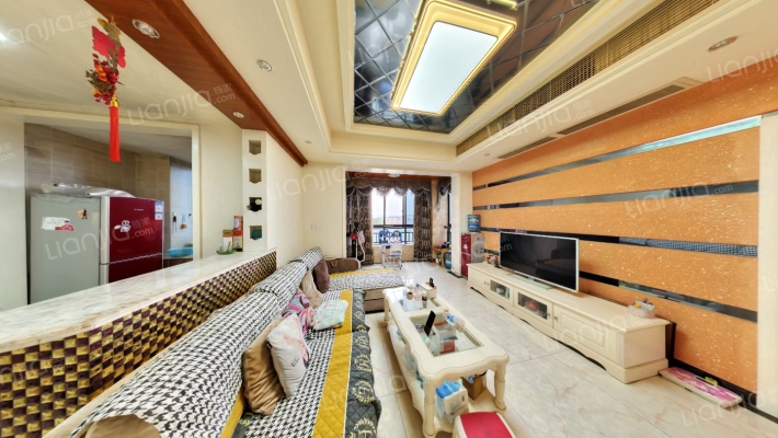 领地凯旋天域二手房实景图