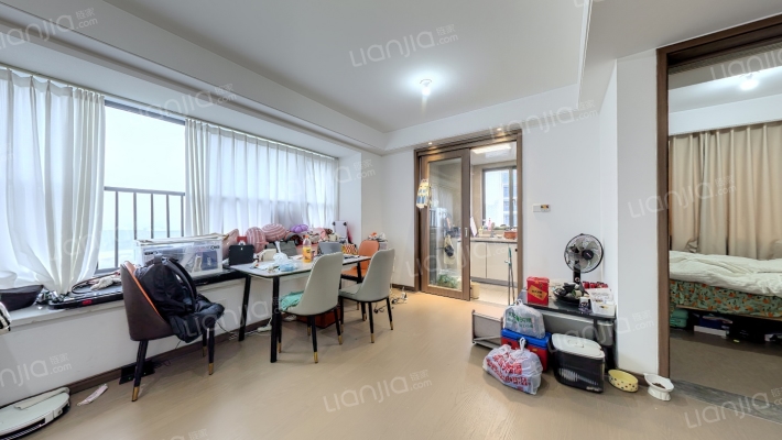 江山云樾西府二手房实景图