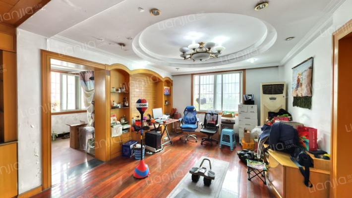 樱花社区二手房实景图