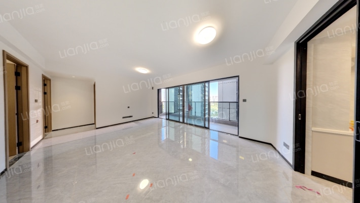 云海臻府二手房实景图