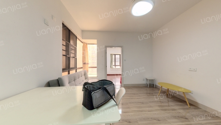 长信蓝郡二手房实景图