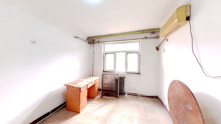 红波西里二手房实景图