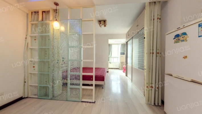 百强名流雅阁二手房实景图