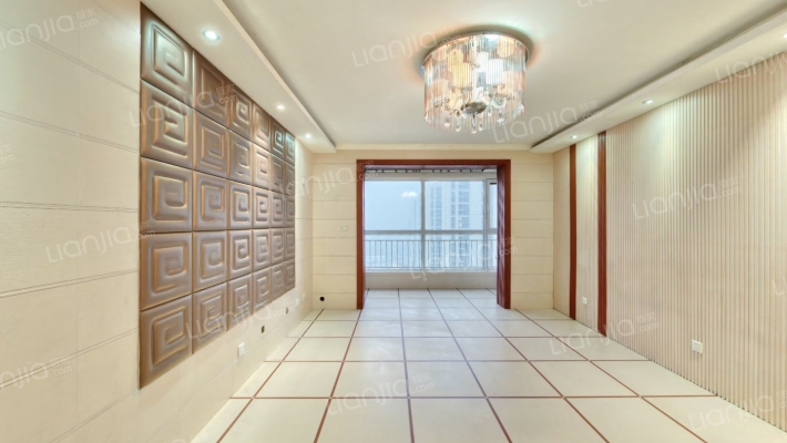 柏林怡园二手房实景图