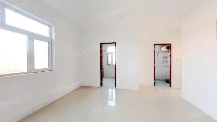 新龙湾二手房实景图