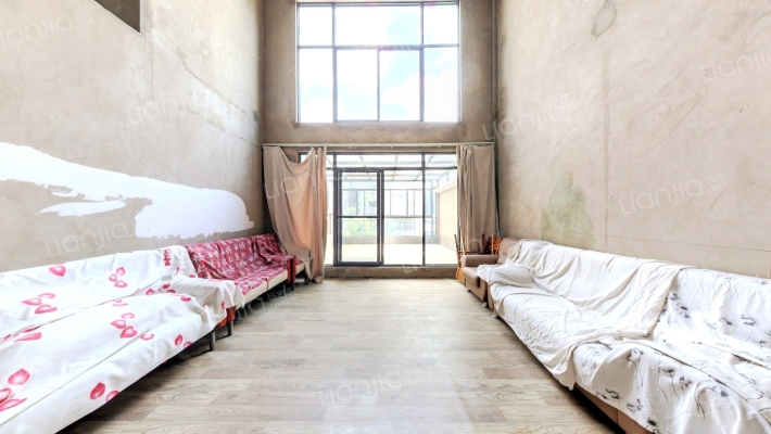 白龙潭俊园沁园二手房实景图