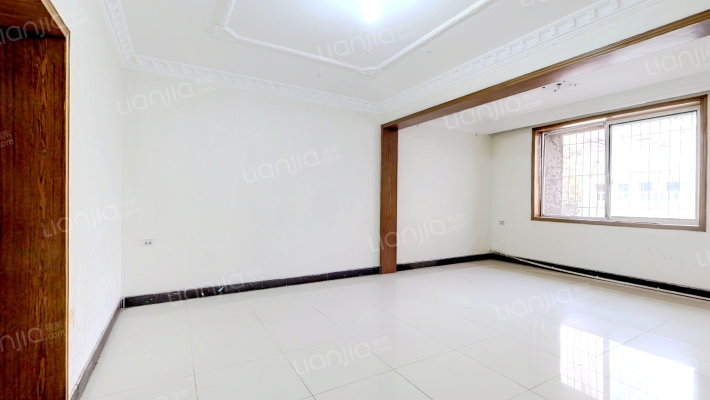 六六厂县工行大庆西路家属院二手房实景图