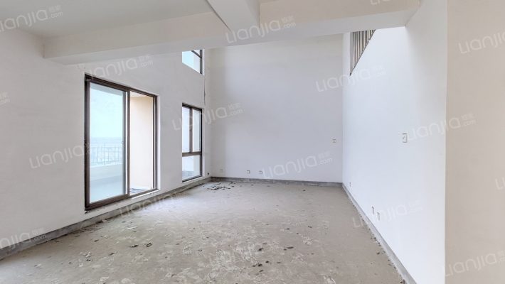 龙泽半岛逸湾二手房实景图